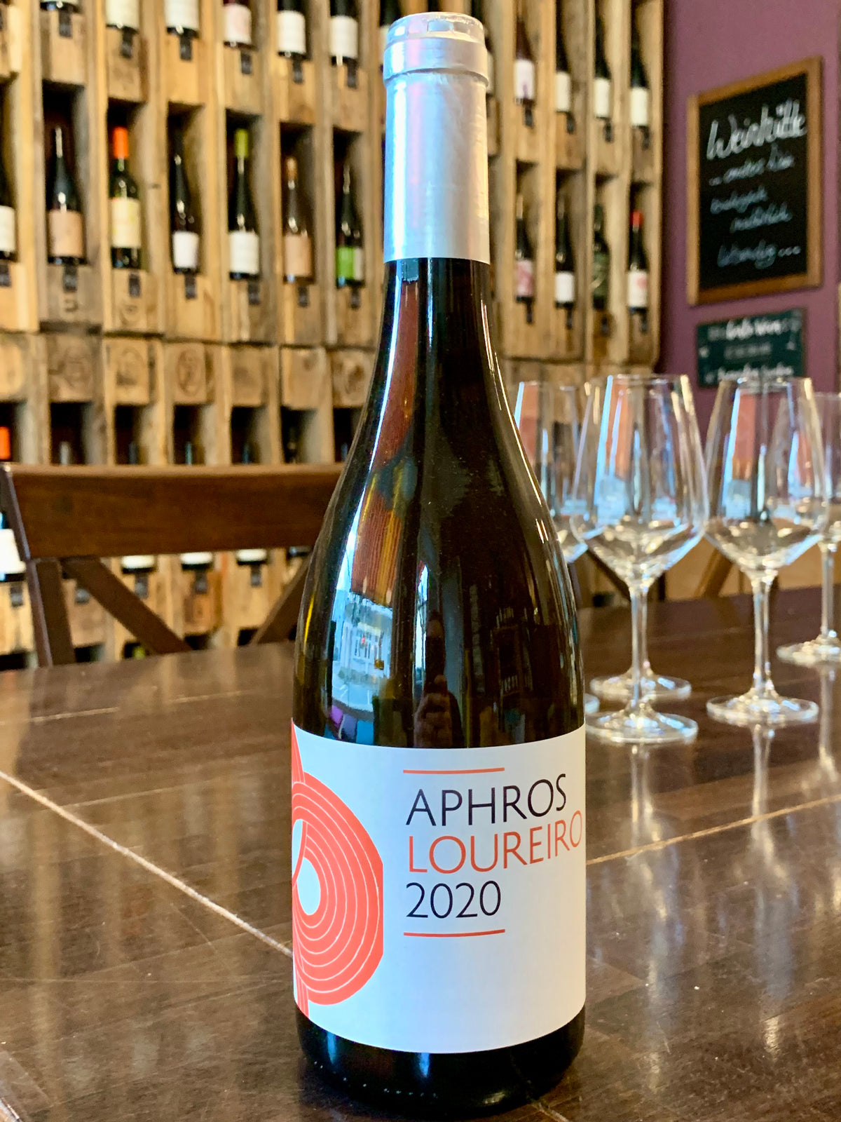 Aphros Aphros Loureiro 2022 Aphros Wine Vinho Verde/Bio – WEINHÜTTE